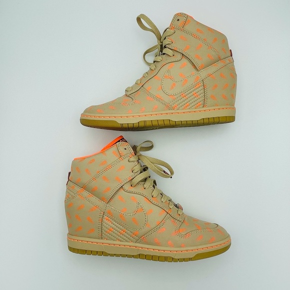 Nike Women's Dunk Sky High BHM Linen Shoes Sz 8.5 - Picture 1 of 12
